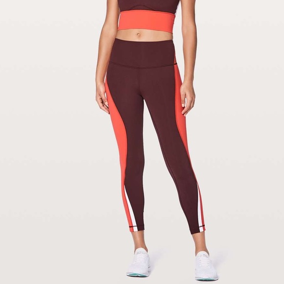 Lululemon Kick Serve Sweat Tight 25" - Picture 4 of 5